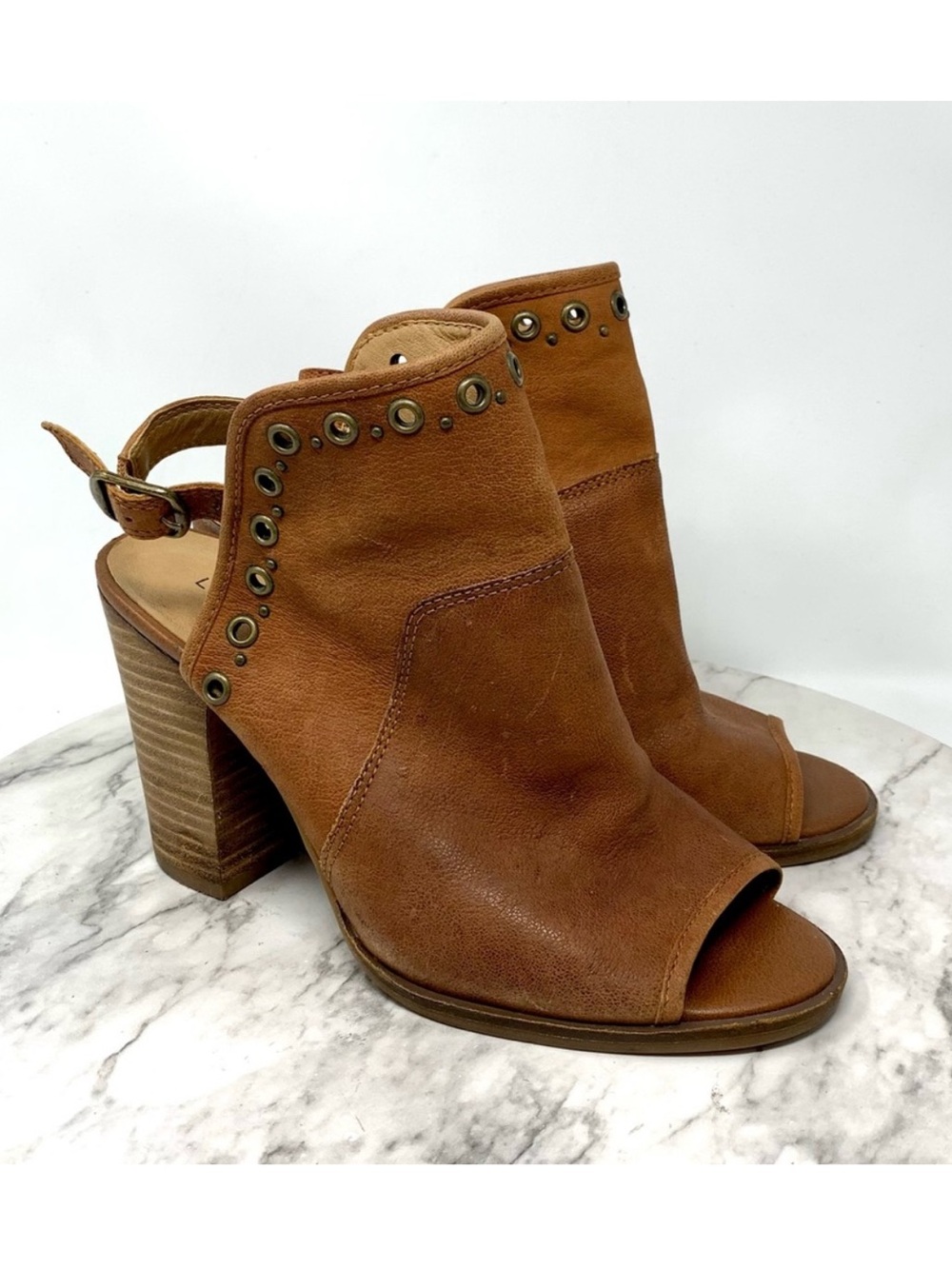 Lucky Brand Lorillar Grommet Detail Brown Leather Booties 8 Boho Festival Moto
